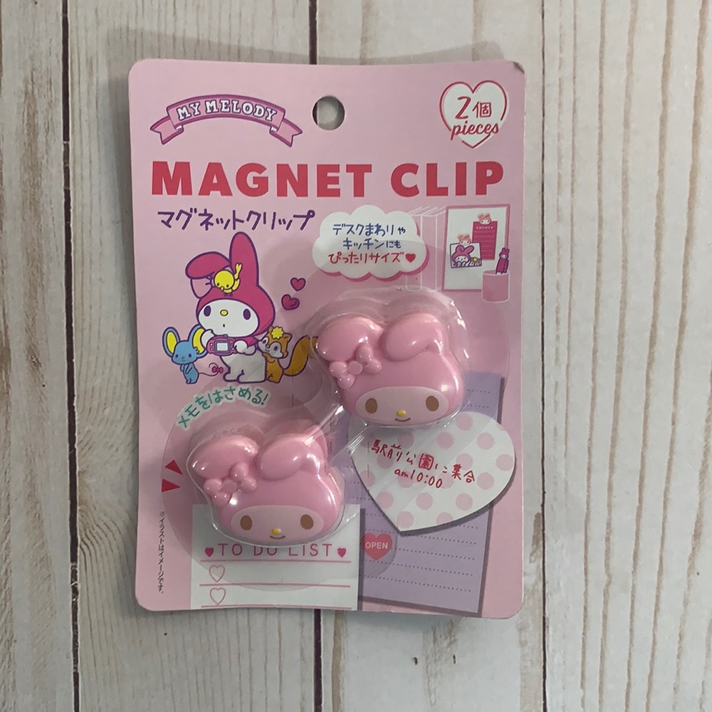 4/$25 NWT Sanrio My Melody Magnet Clips 2 Pack